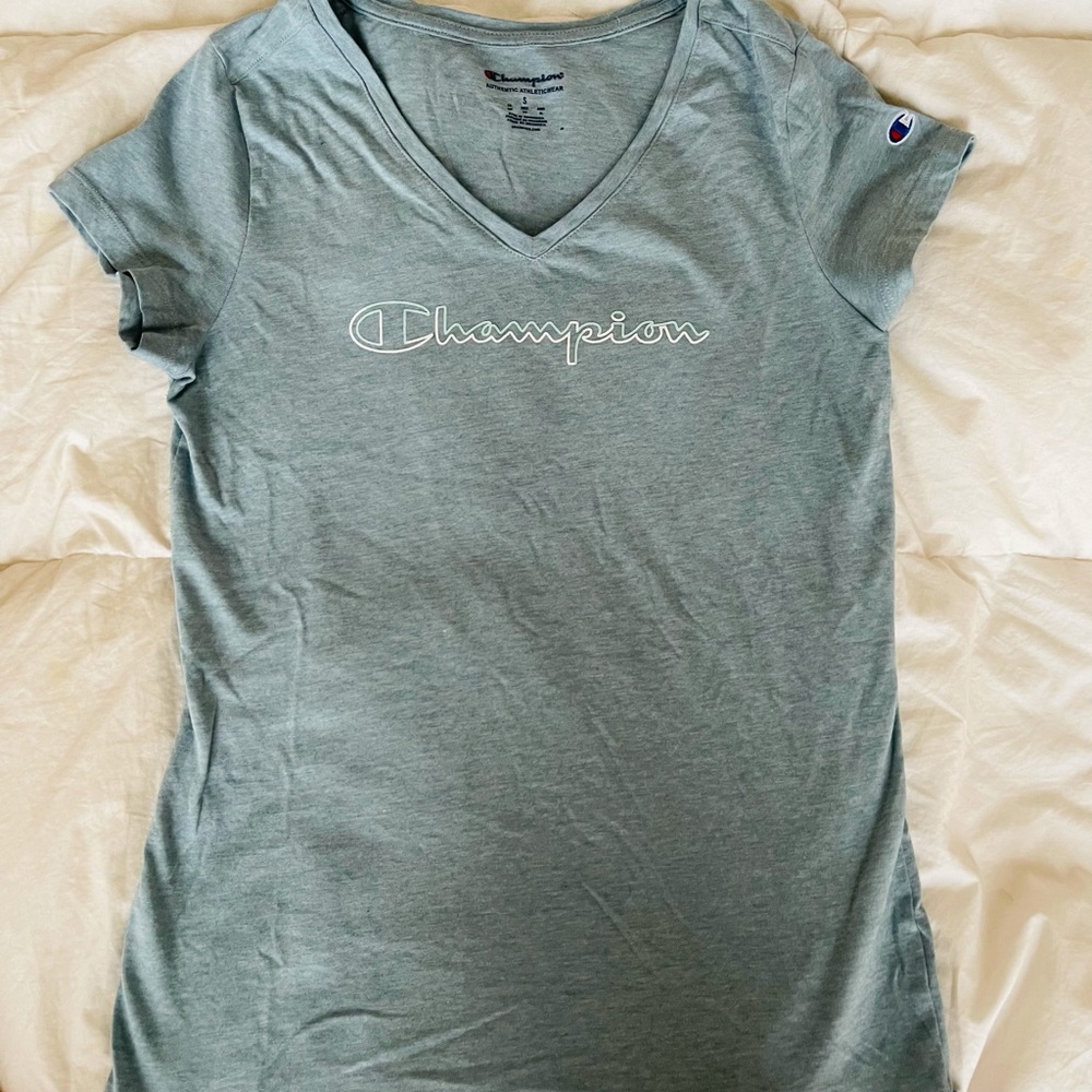 Champion tee - Picture 2 of 2